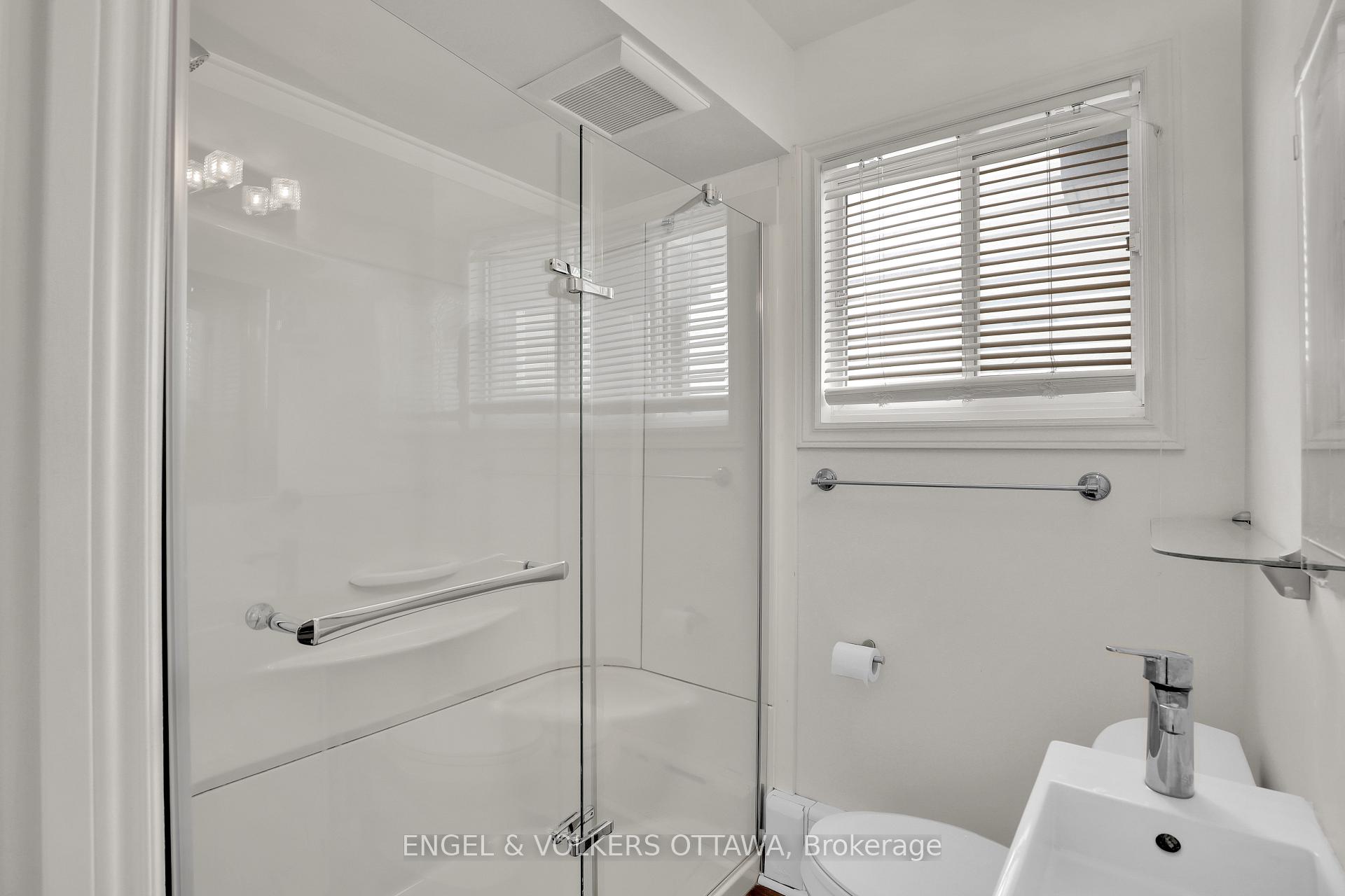 Photo 14 of Unit 1, 127 Third Avenue, Ottawa, Glebe — HOMEH