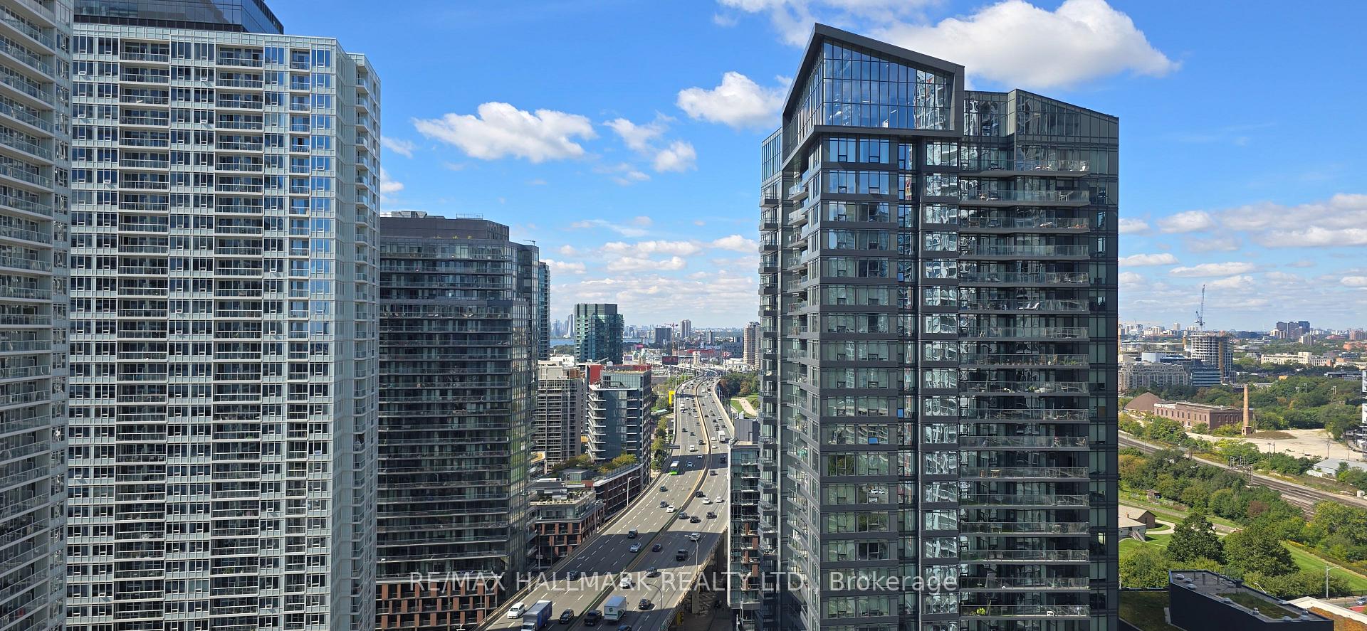 Photo 10 of Unit 2809, 75 Queens Wharf Road, Toronto, Waterfront Communities — HOMEH