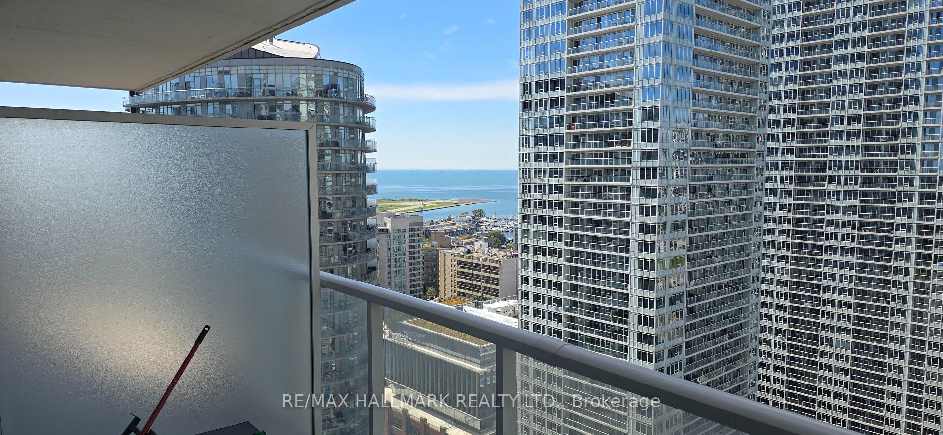 Photo 11 of Unit 2809, 75 Queens Wharf Road, Toronto, Waterfront Communities — HOMEH