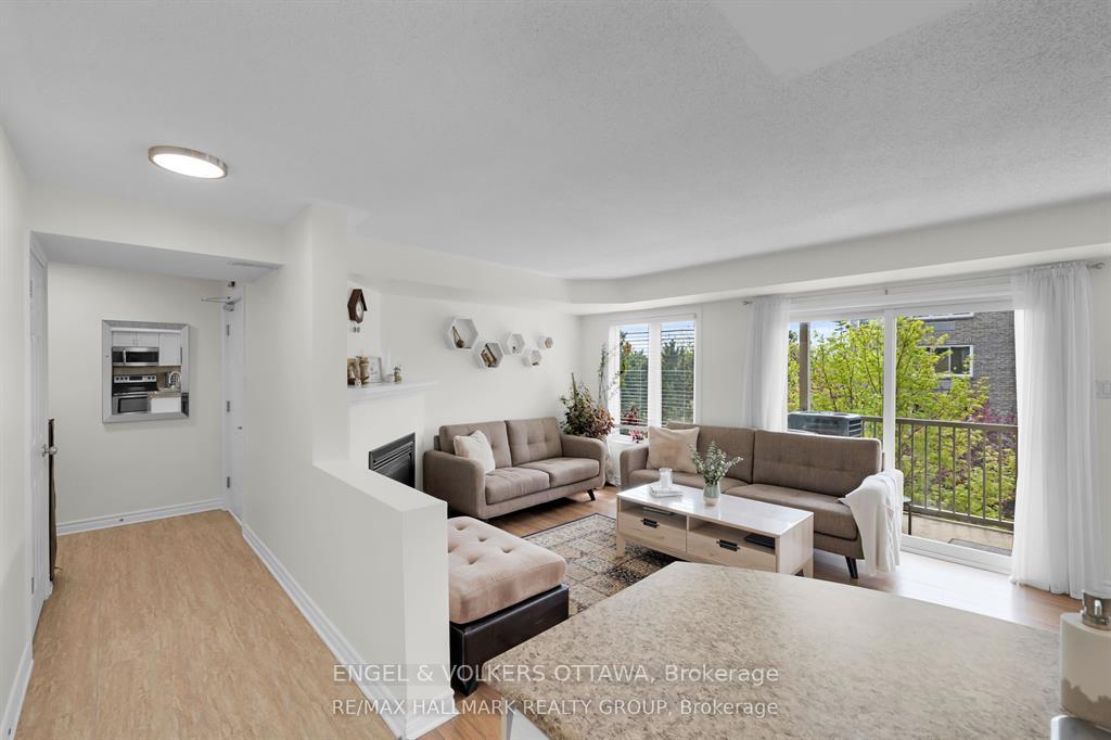 Photo 17 of 500 Stonefield Private, Ottawa, Barrhaven East — HOMEH