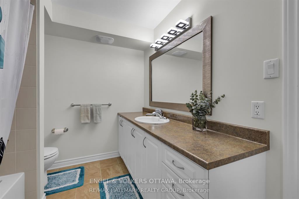 Photo 33 of 500 Stonefield Private, Ottawa, Barrhaven East — HOMEH