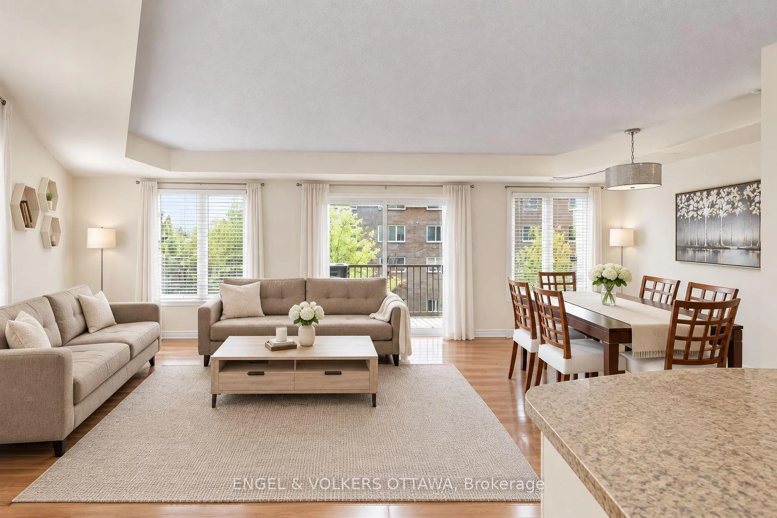 Photo 16 of 500 Stonefield Private, Ottawa, Barrhaven East — HOMEH