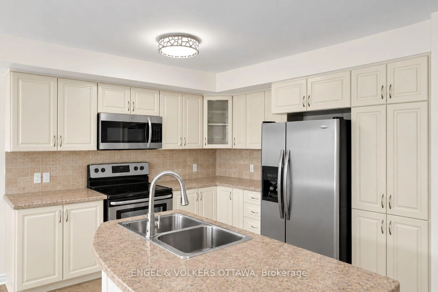 Photo 20 of 500 Stonefield Private, Ottawa, Barrhaven East — HOMEH