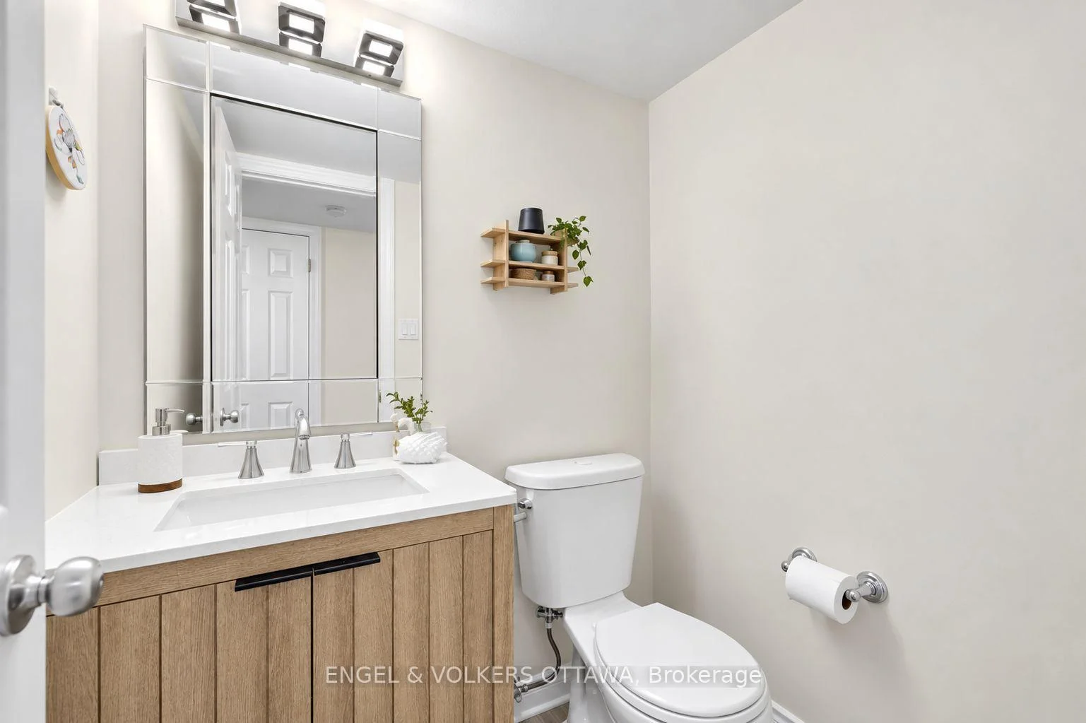 Photo 26 of 500 Stonefield Private, Ottawa, Barrhaven East — HOMEH
