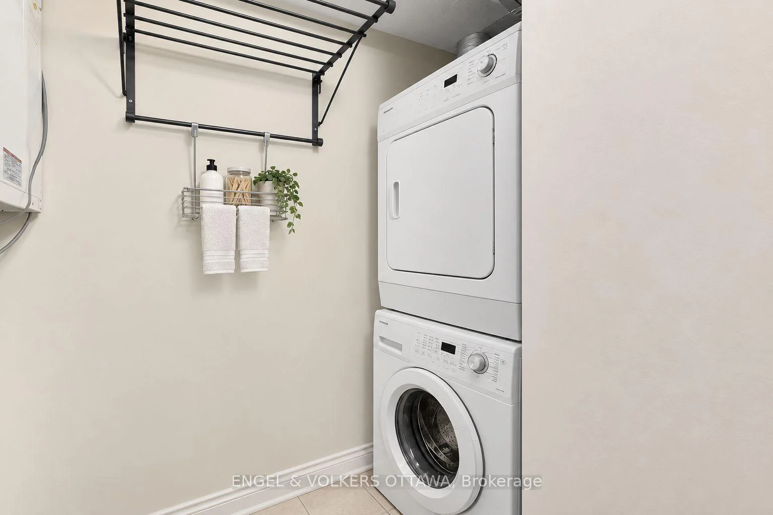 Photo 37 of 500 Stonefield Private, Ottawa, Barrhaven East — HOMEH