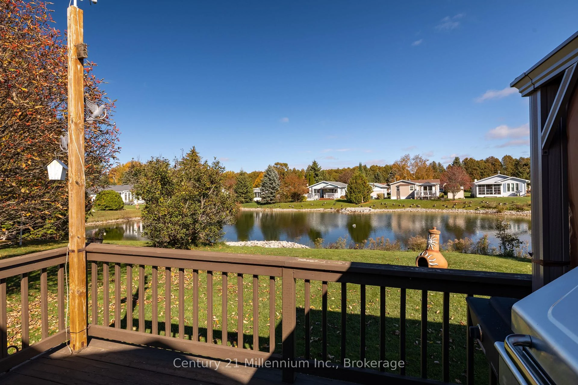 Photo 23 of 22 Indiana Avenue E, Wasaga Beach — HOMEH