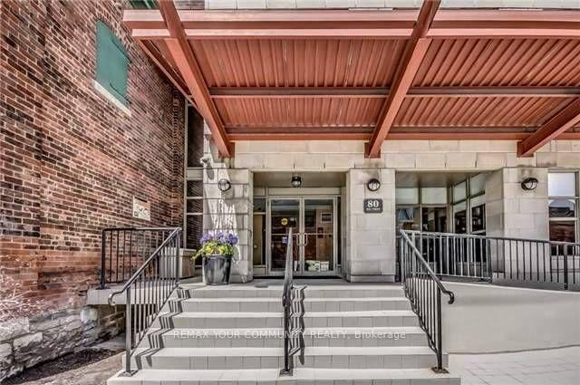 Photo 3 of Unit Ph 11, 80 Mill Street, Toronto, Waterfront Communities — HOMEH