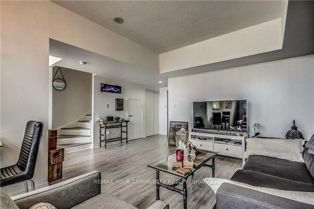 Photo 8 of Unit Ph 11, 80 Mill Street, Toronto, Waterfront Communities — HOMEH