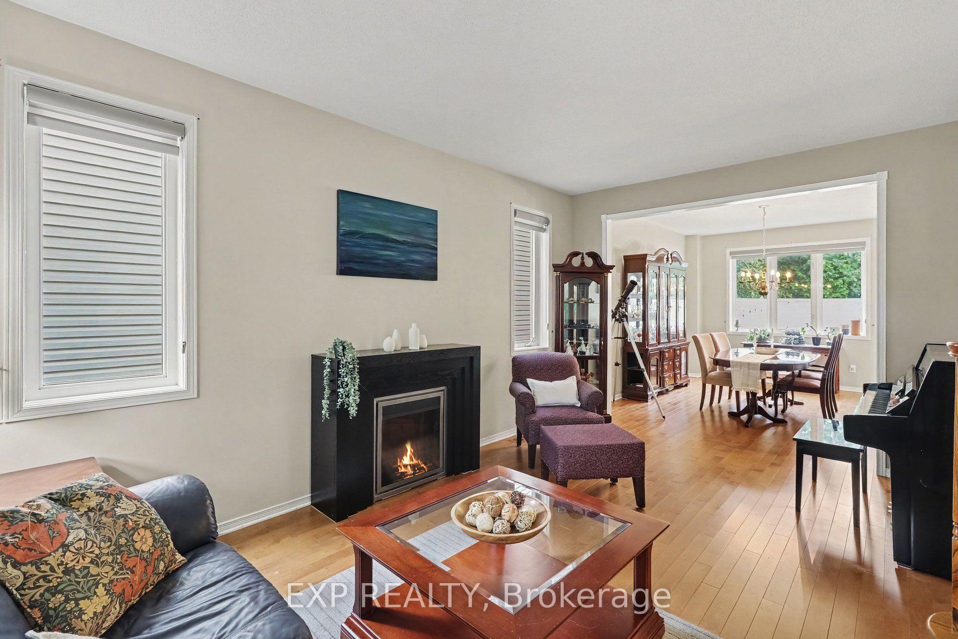 Photo 8 of 78 Insmill Crescent N, Ottawa, Kanata - Kanata Lakes/Heritage Hills — HOMEH