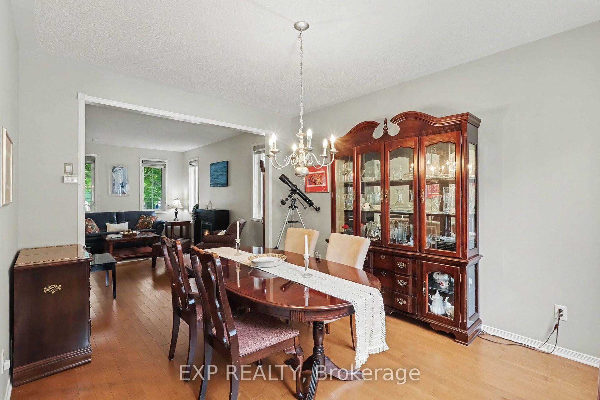 Photo 11 of 78 Insmill Crescent N, Ottawa, Kanata - Kanata Lakes/Heritage Hills — HOMEH