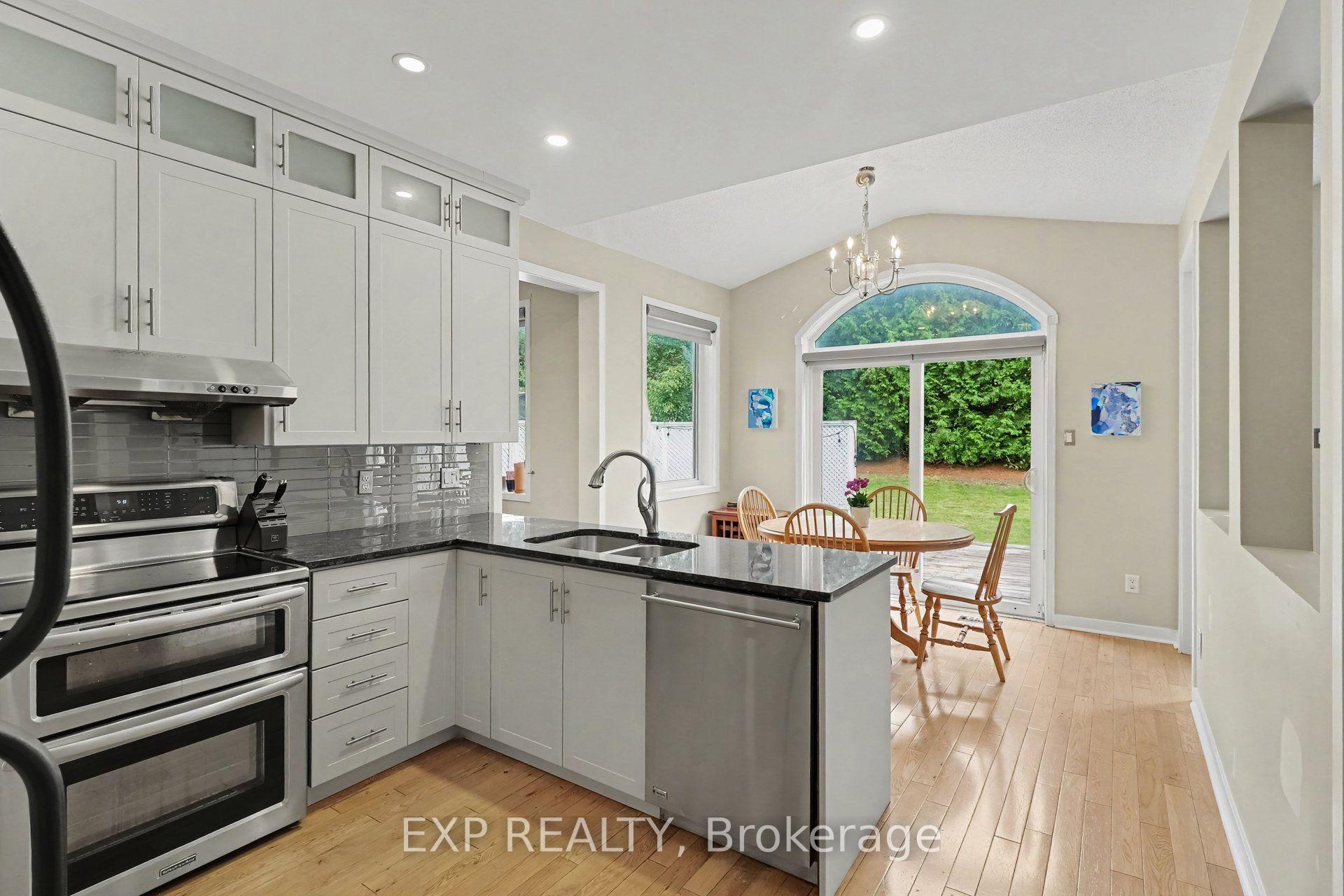Photo 14 of 78 Insmill Crescent N, Ottawa, Kanata - Kanata Lakes/Heritage Hills — HOMEH