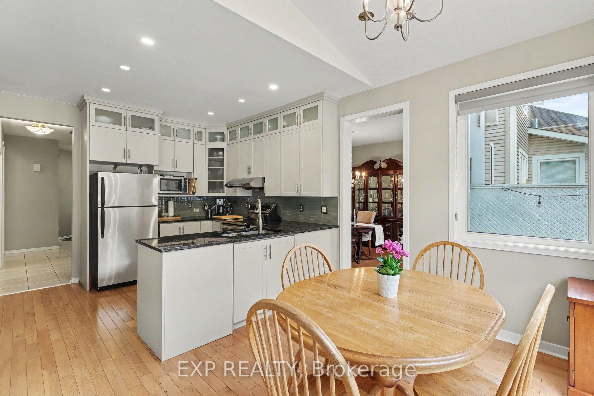 Photo 15 of 78 Insmill Crescent N, Ottawa, Kanata - Kanata Lakes/Heritage Hills — HOMEH