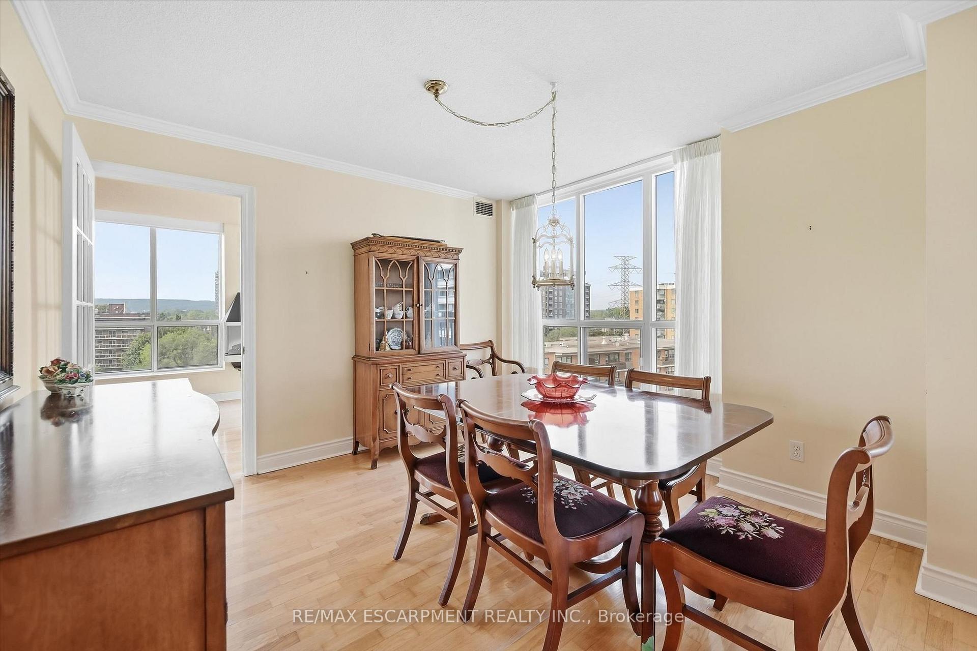 Photo 20 of Unit 904, 442 Maple Avenue, Burlington, Brant — HOMEH