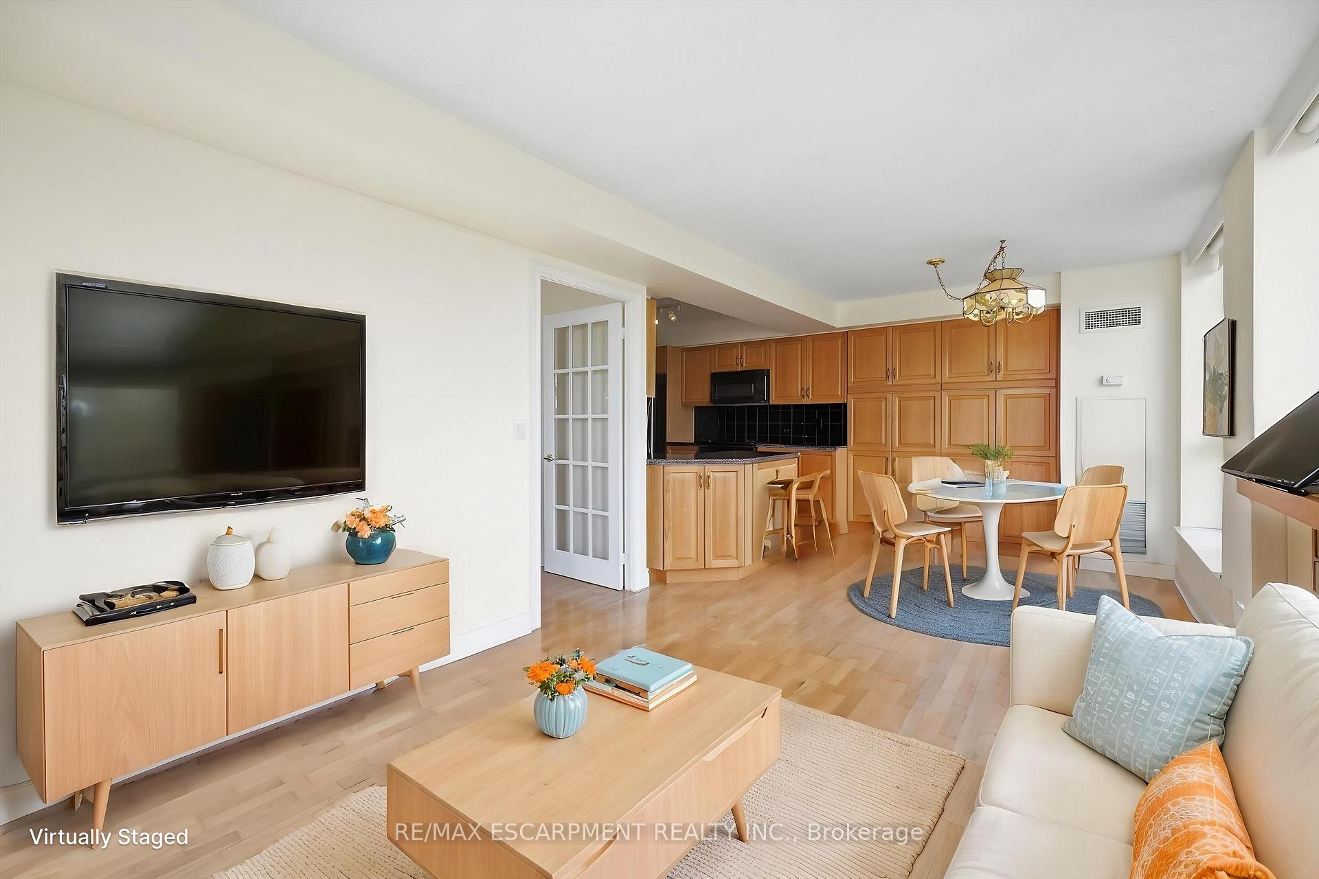 Photo 25 of Unit 904, 442 Maple Avenue, Burlington, Brant — HOMEH