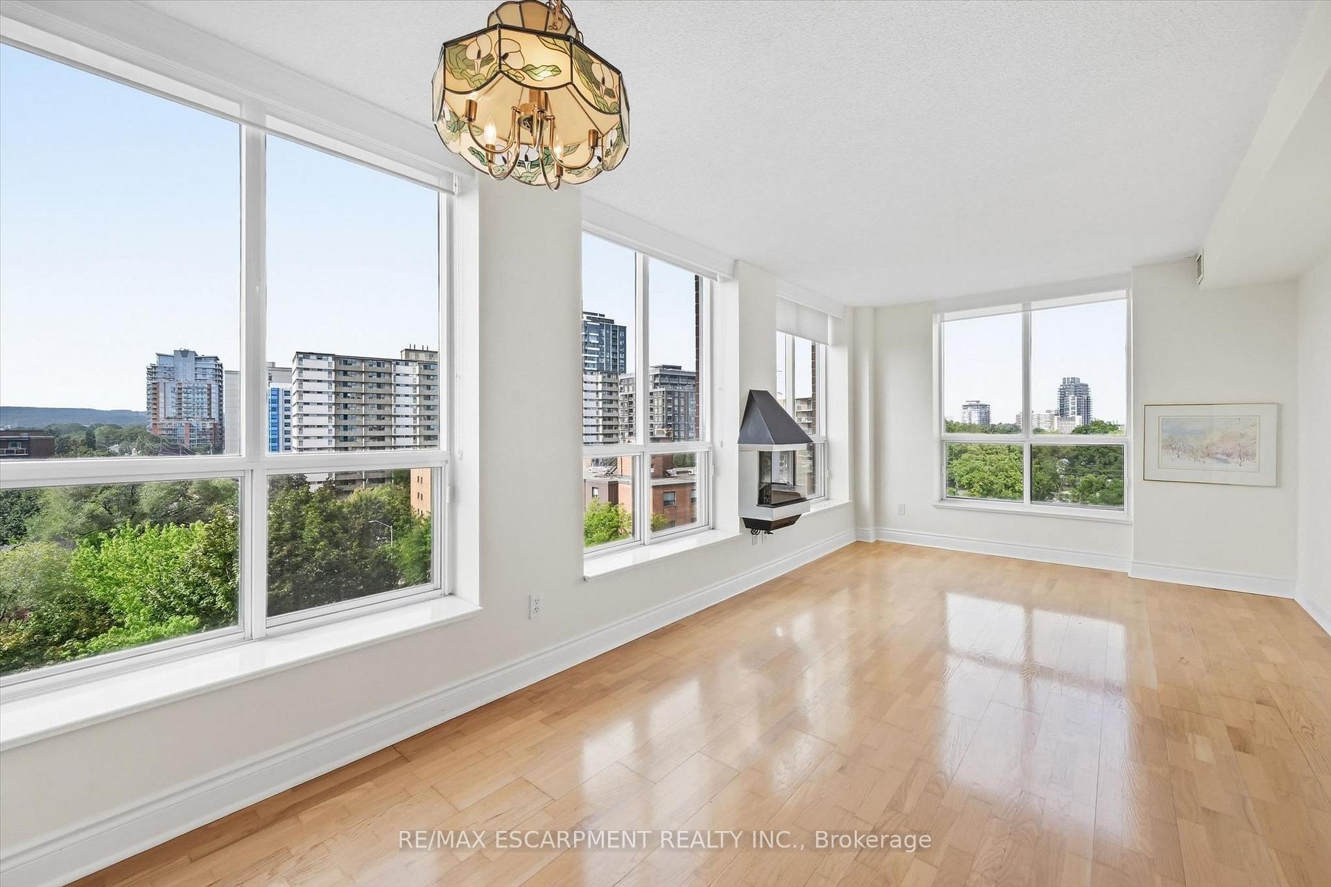 Photo 28 of Unit 904, 442 Maple Avenue, Burlington, Brant — HOMEH
