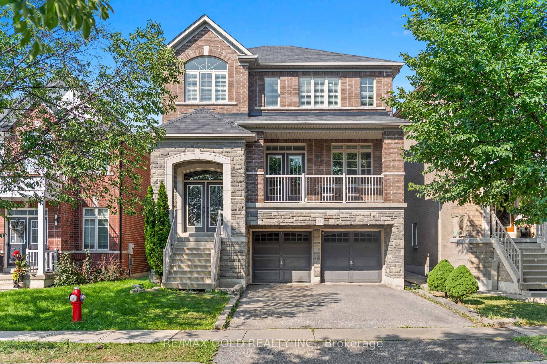 Photo 1 of 11 Clearfield Drive, Brampton, Bram East — HOMEH