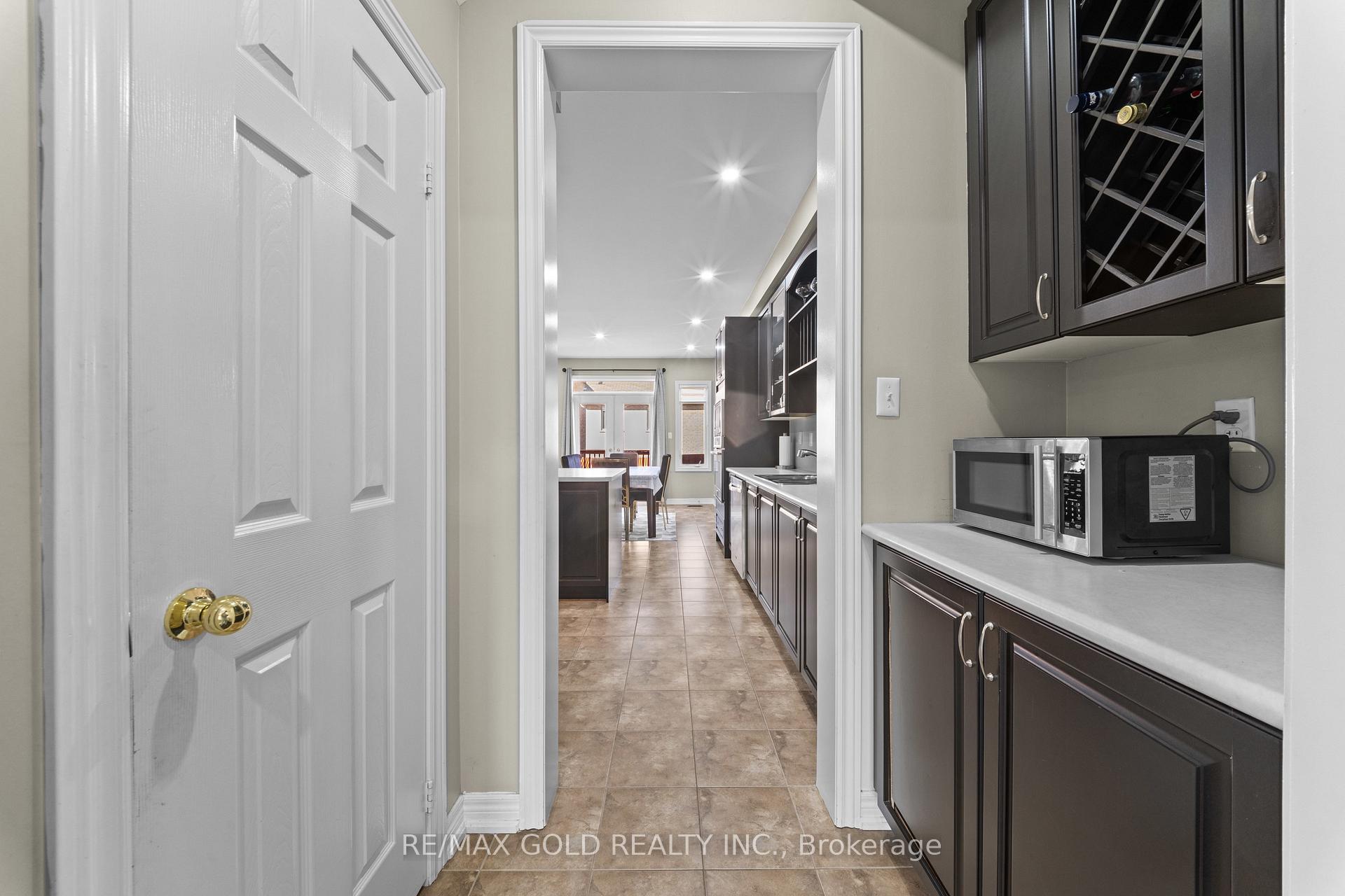 Photo 10 of 11 Clearfield Drive, Brampton, Bram East — HOMEH