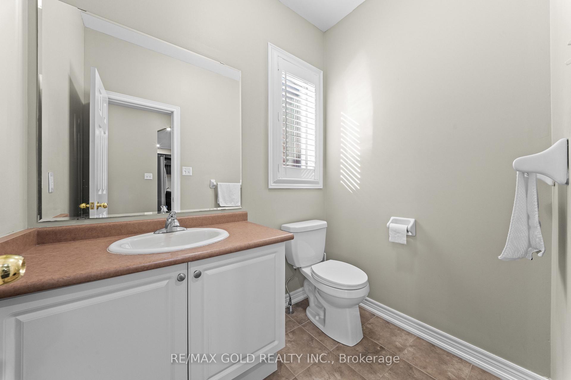 Photo 11 of 11 Clearfield Drive, Brampton, Bram East — HOMEH