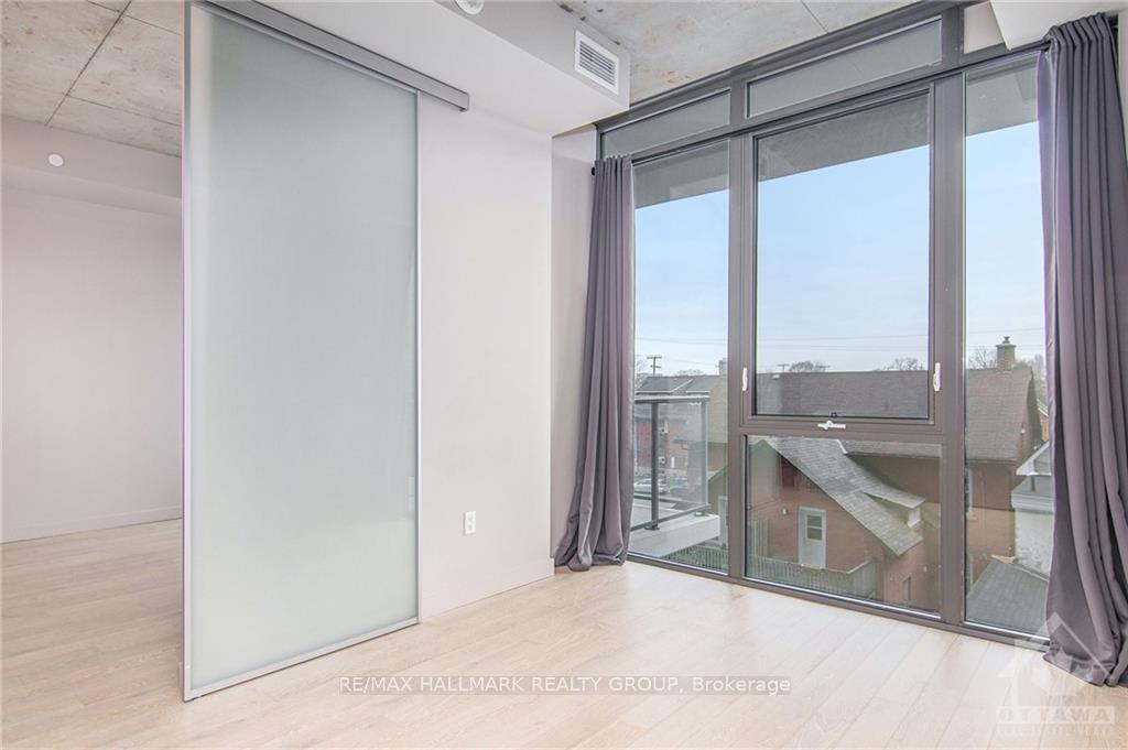 Photo 5 of Unit 404, 224 Lyon Street, Ottawa, Ottawa Centre — HOMEH
