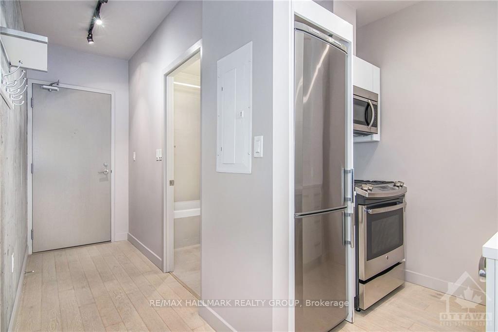 Photo 8 of Unit 404, 224 Lyon Street, Ottawa, Ottawa Centre — HOMEH
