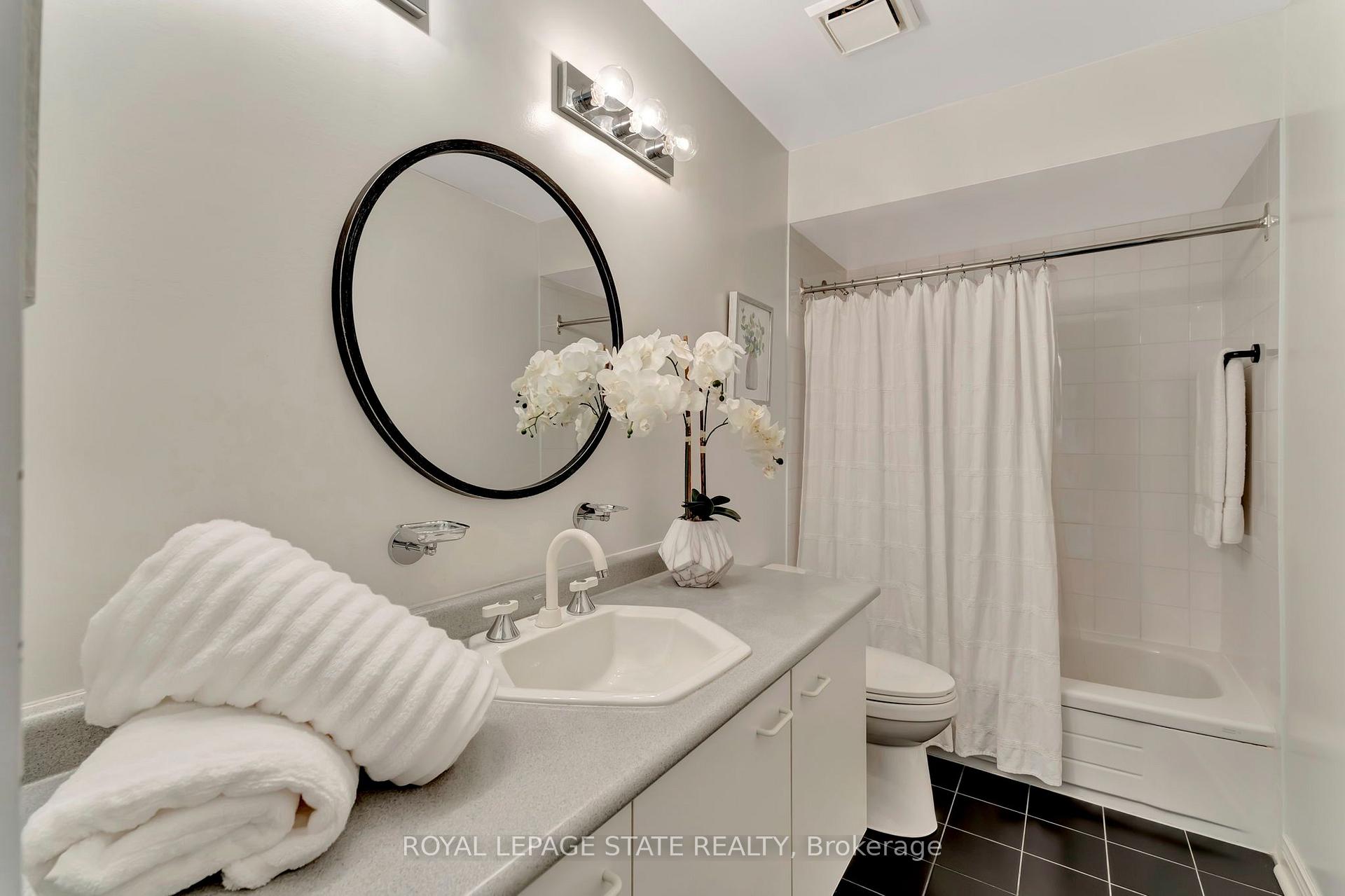 Photo 22 of 144 Cove Crescent, Hamilton, Lakeshore — HOMEH