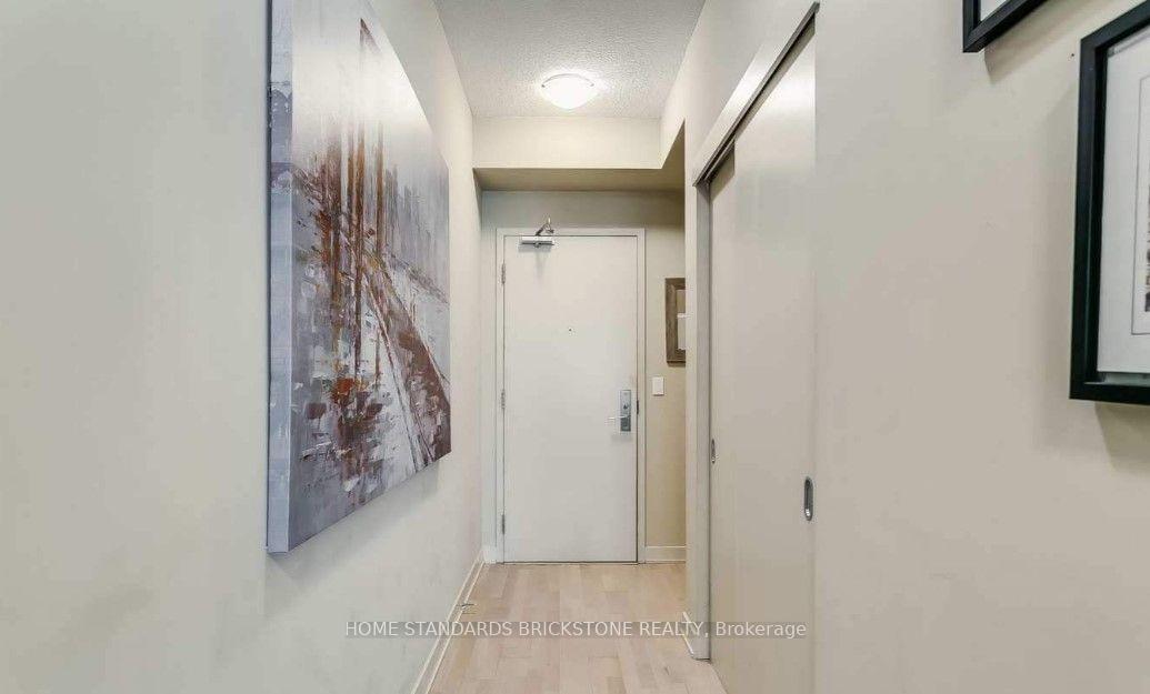 Photo 7 of Unit 709, 21 Nelson Street, Toronto, Waterfront Communities — HOMEH