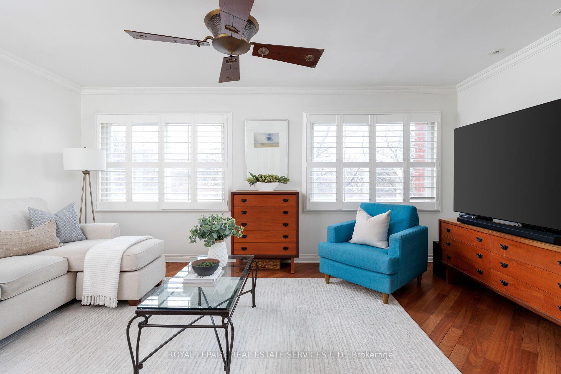 Photo 4 of 68 Tradewind Drive, Oakville, Bronte — HOMEH