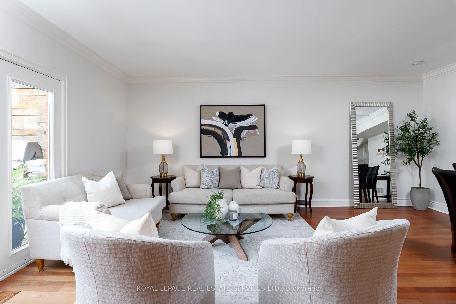 Photo 15 of 68 Tradewind Drive, Oakville, Bronte — HOMEH