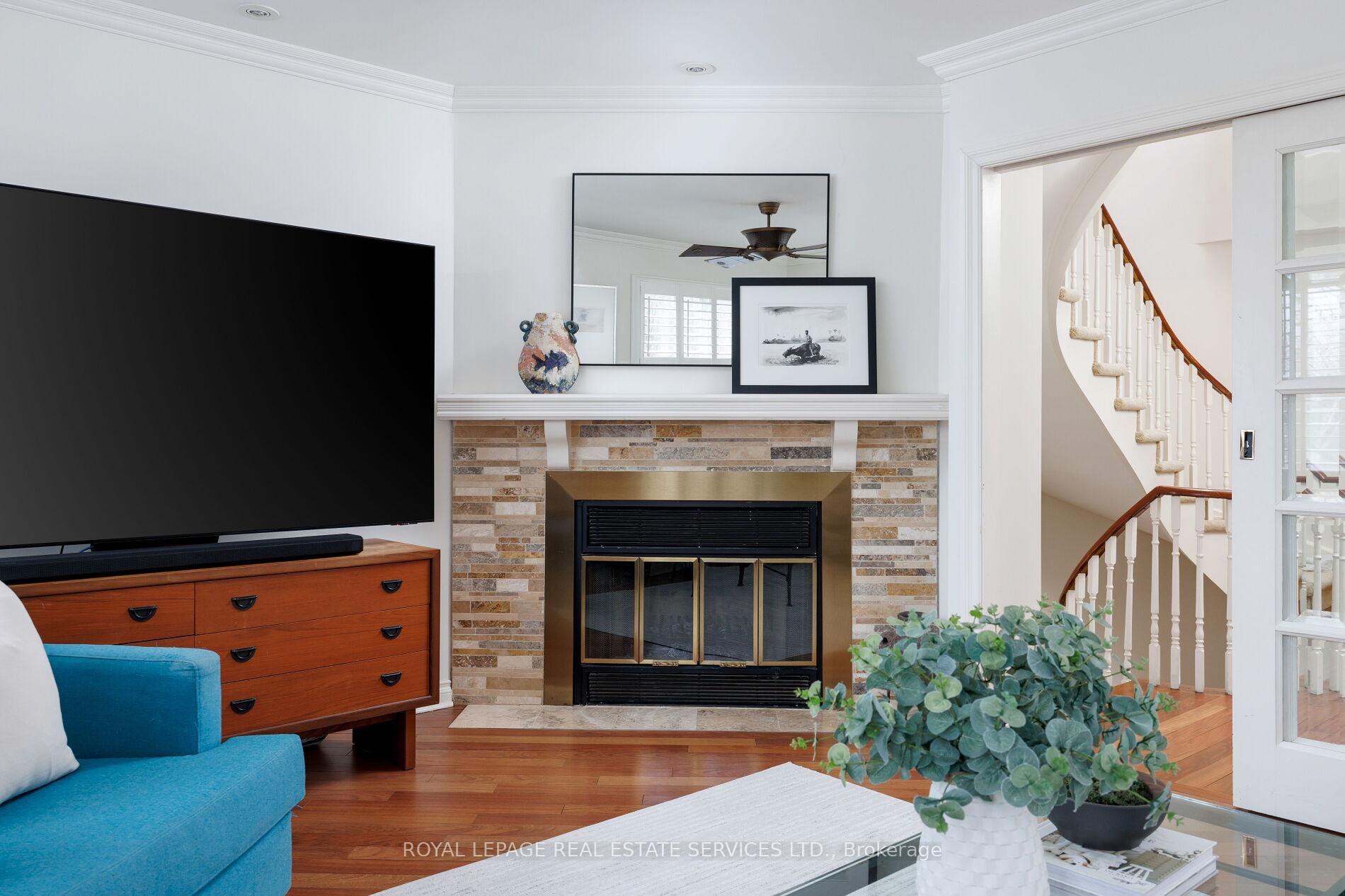 Photo 22 of 68 Tradewind Drive, Oakville, Bronte — HOMEH