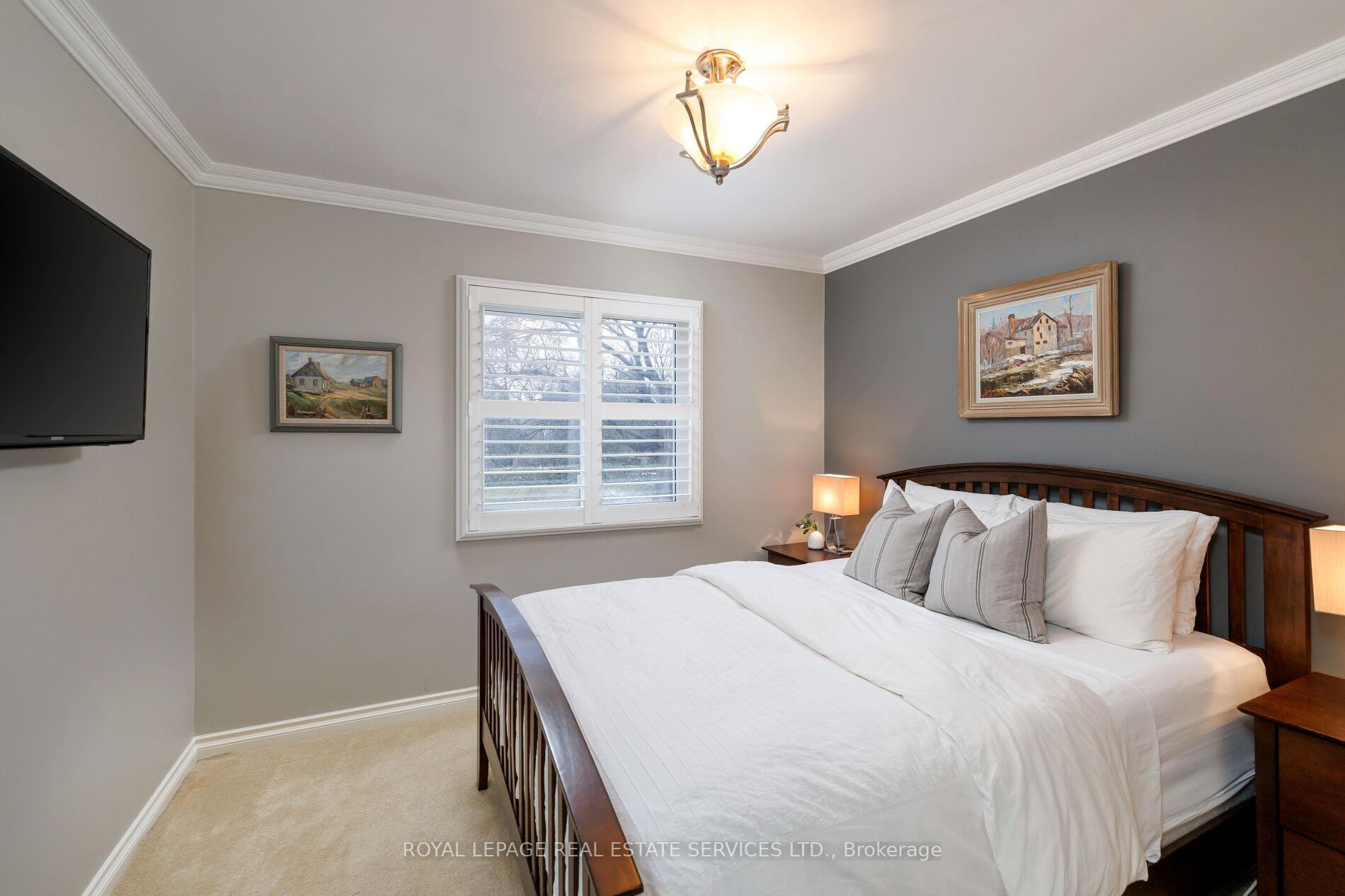 Photo 25 of 68 Tradewind Drive, Oakville, Bronte — HOMEH