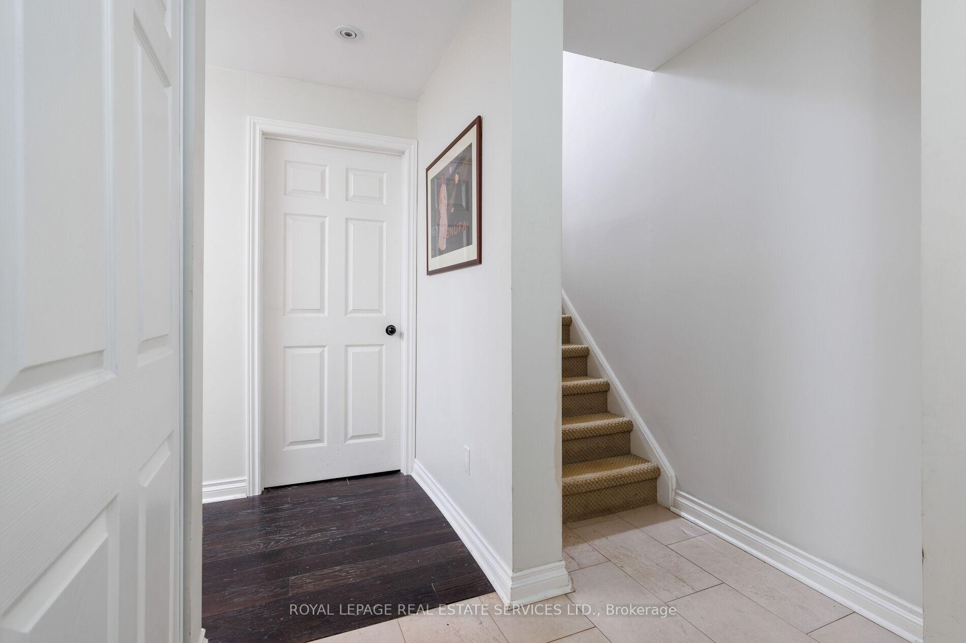 Photo 34 of 68 Tradewind Drive, Oakville, Bronte — HOMEH