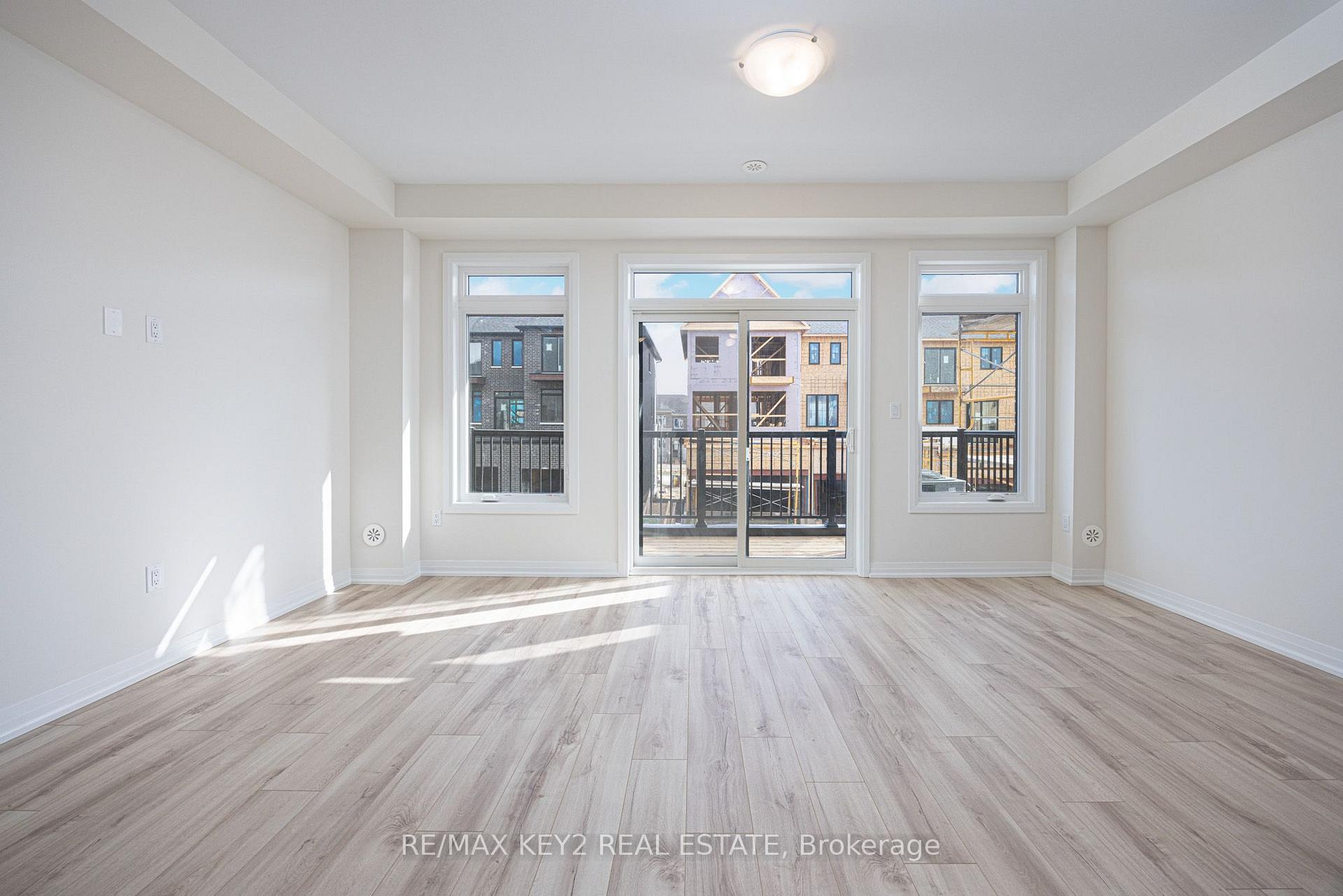 Photo 8 of 2645 Apricot Lane, Pickering, Rural Pickering — HOMEH