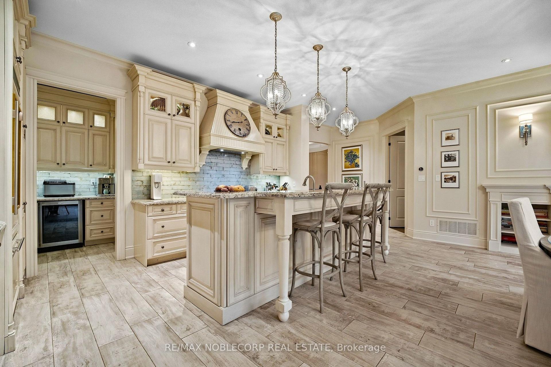 Photo 14 of 177 Grandvista Crescent, Vaughan, Vellore Village — HOMEH