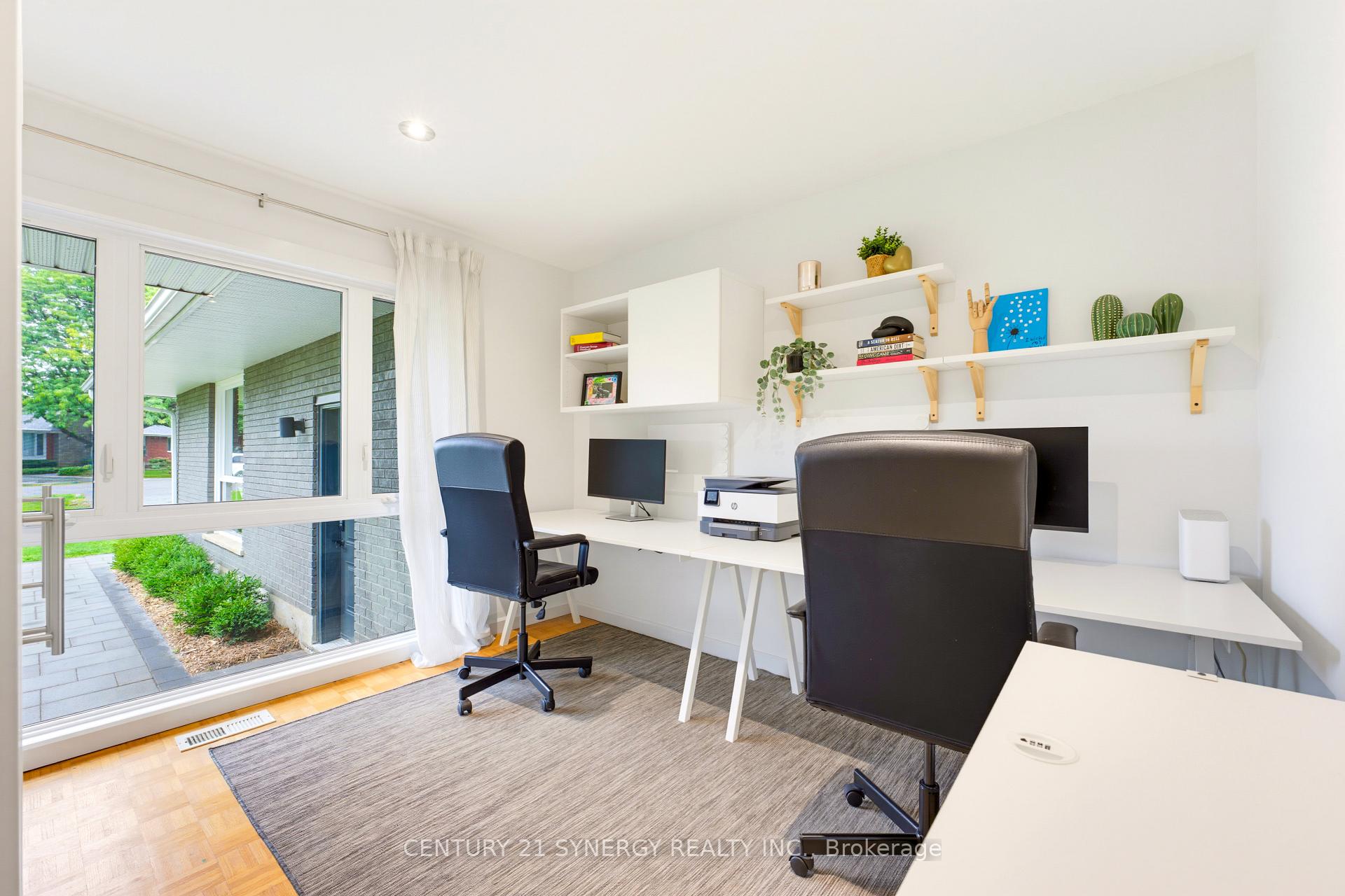 Photo 5 of 10 Honey Gables Drive, Ottawa, Riverside South/Gloucester Glen — HOMEH