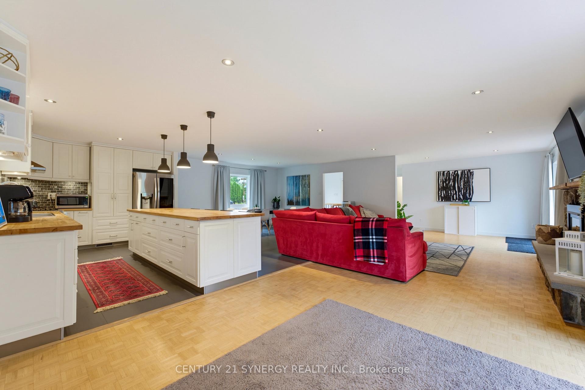 Photo 10 of 10 Honey Gables Drive, Ottawa, Riverside South/Gloucester Glen — HOMEH