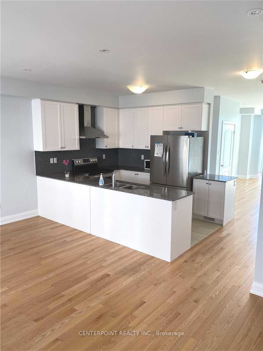 Photo 7 of 8 Mcclarys Way, Markham, Unionville — HOMEH