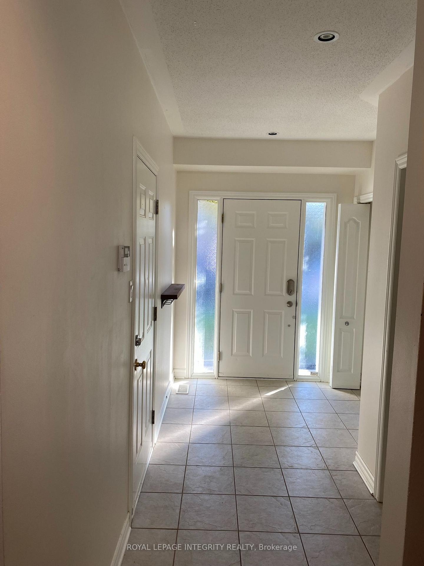 Photo 2 of 81 Fratton Way, Ottawa, Barrhaven East — HOMEH