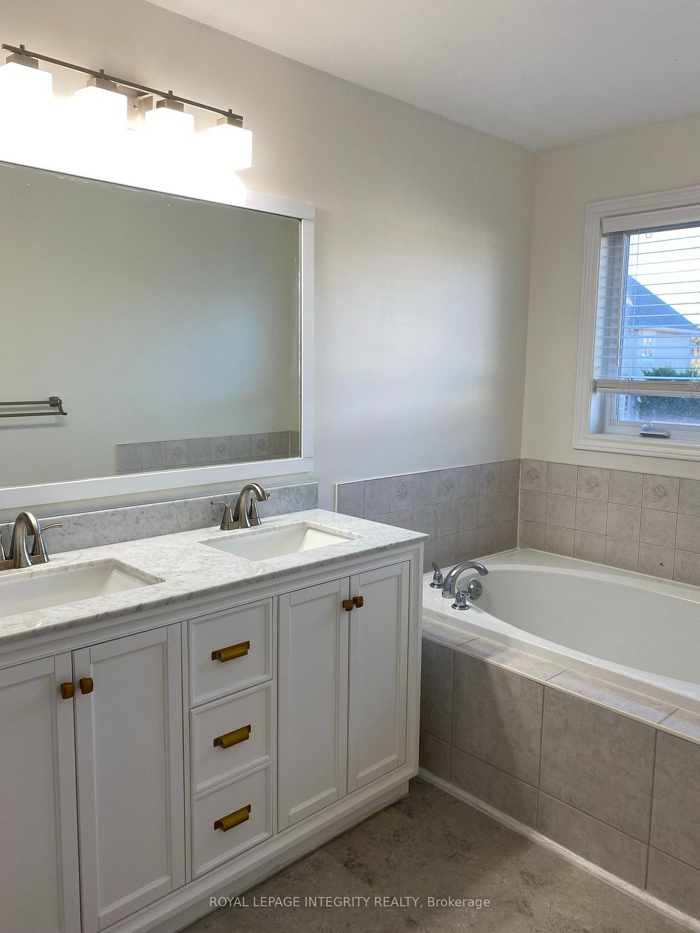 Photo 46 of 81 Fratton Way, Ottawa, Barrhaven East — HOMEH