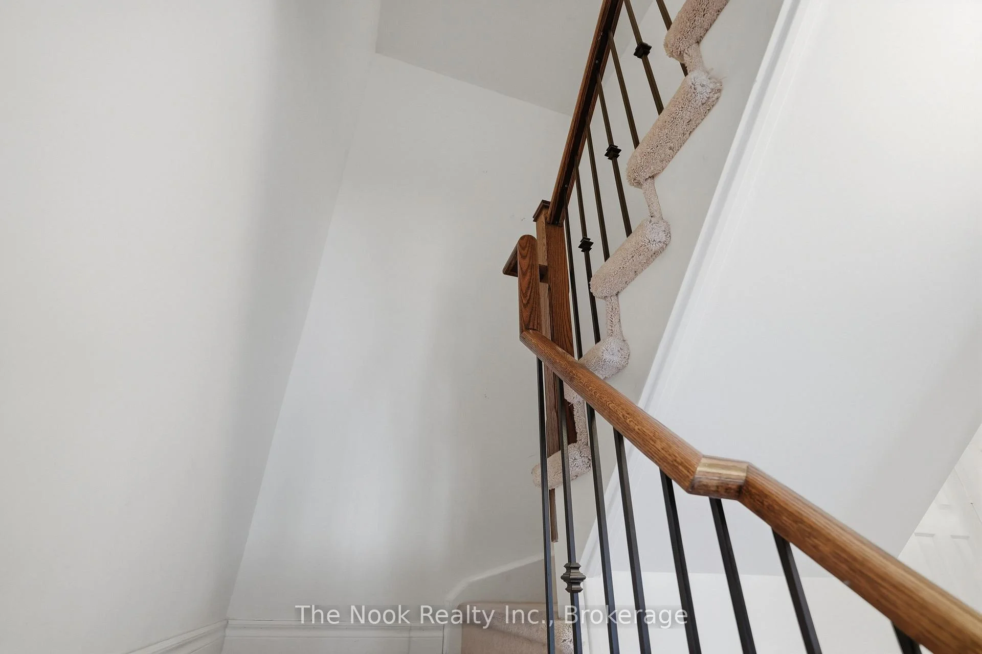 Photo 20 of 27 Blunden Road, Ajax, Central East — HOMEH