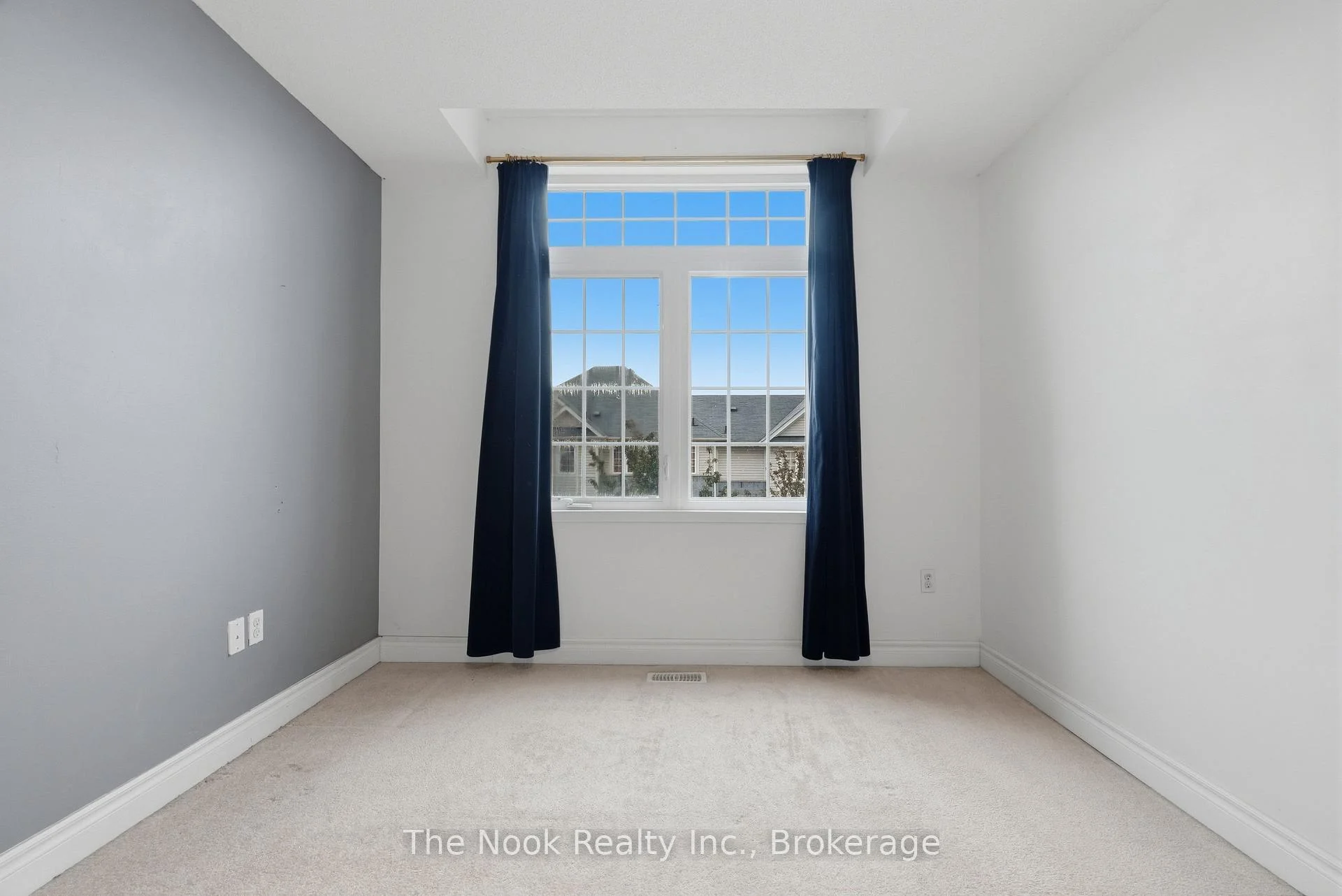 Photo 24 of 27 Blunden Road, Ajax, Central East — HOMEH