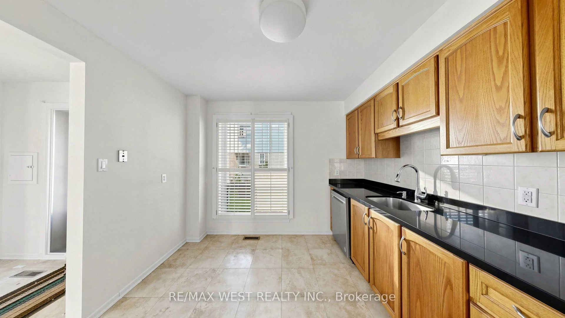 Photo 16 of Unit 24, 25 Gosford Boulevard, North York, Black Creek — HOMEH