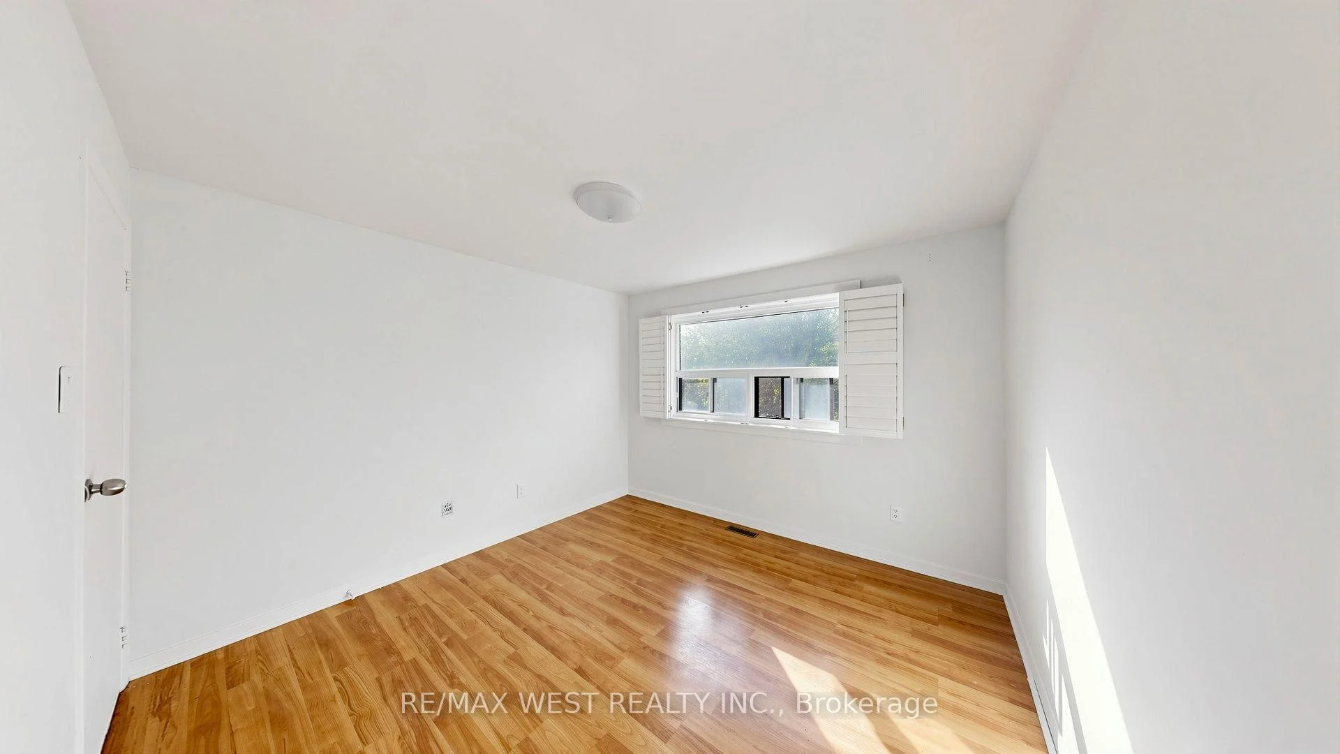Photo 25 of Unit 24, 25 Gosford Boulevard, North York, Black Creek — HOMEH