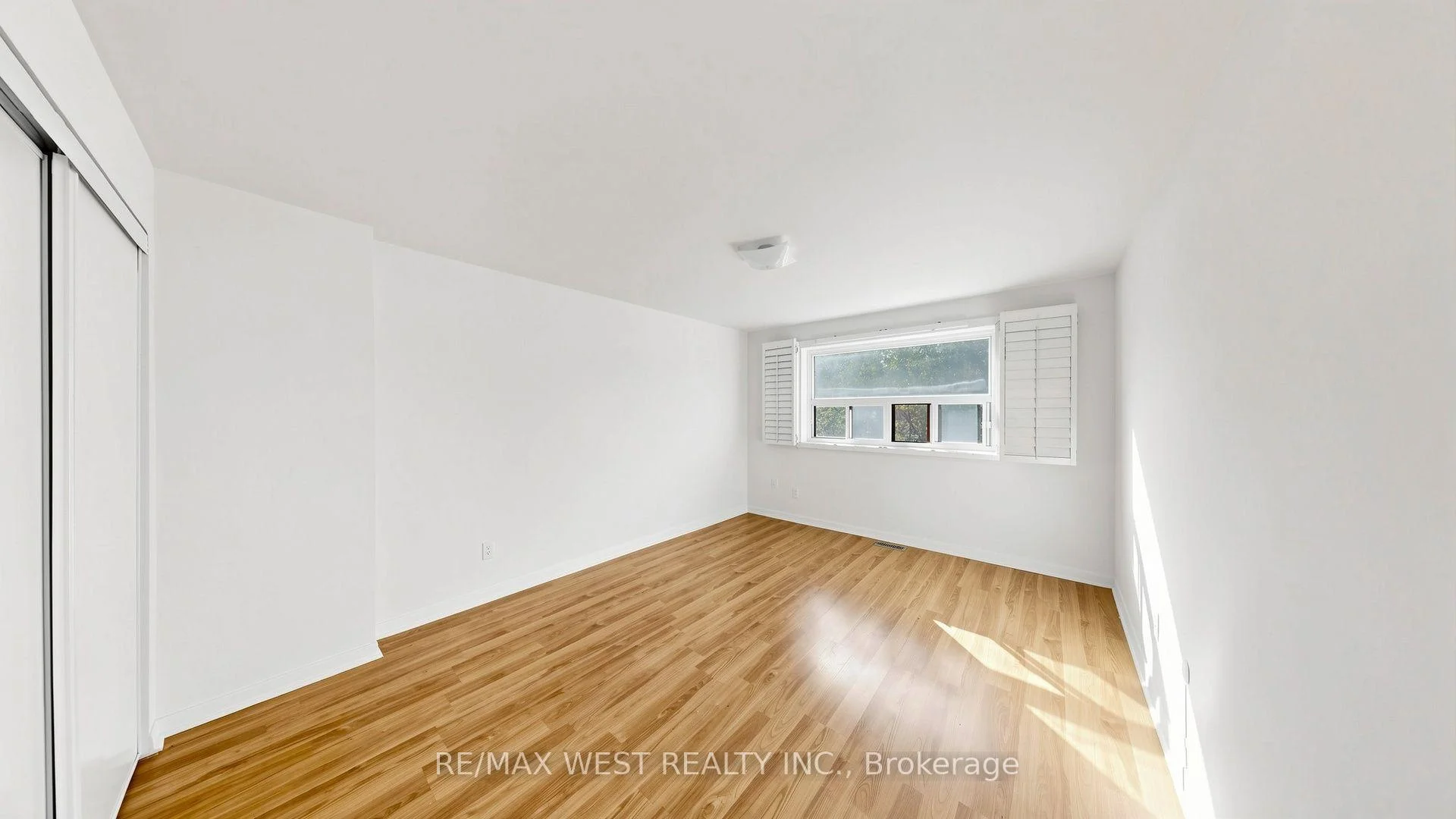 Photo 30 of Unit 24, 25 Gosford Boulevard, North York, Black Creek — HOMEH