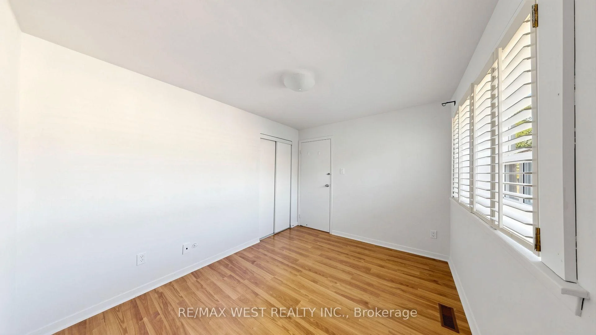 Photo 35 of Unit 24, 25 Gosford Boulevard, North York, Black Creek — HOMEH