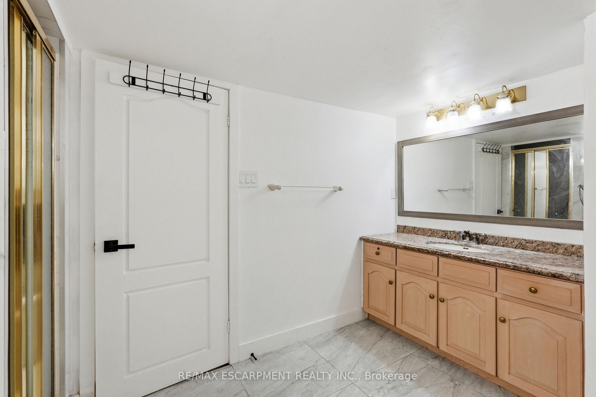 Photo 40 of 2 Currie Drive, Puslinch, Morriston — HOMEH