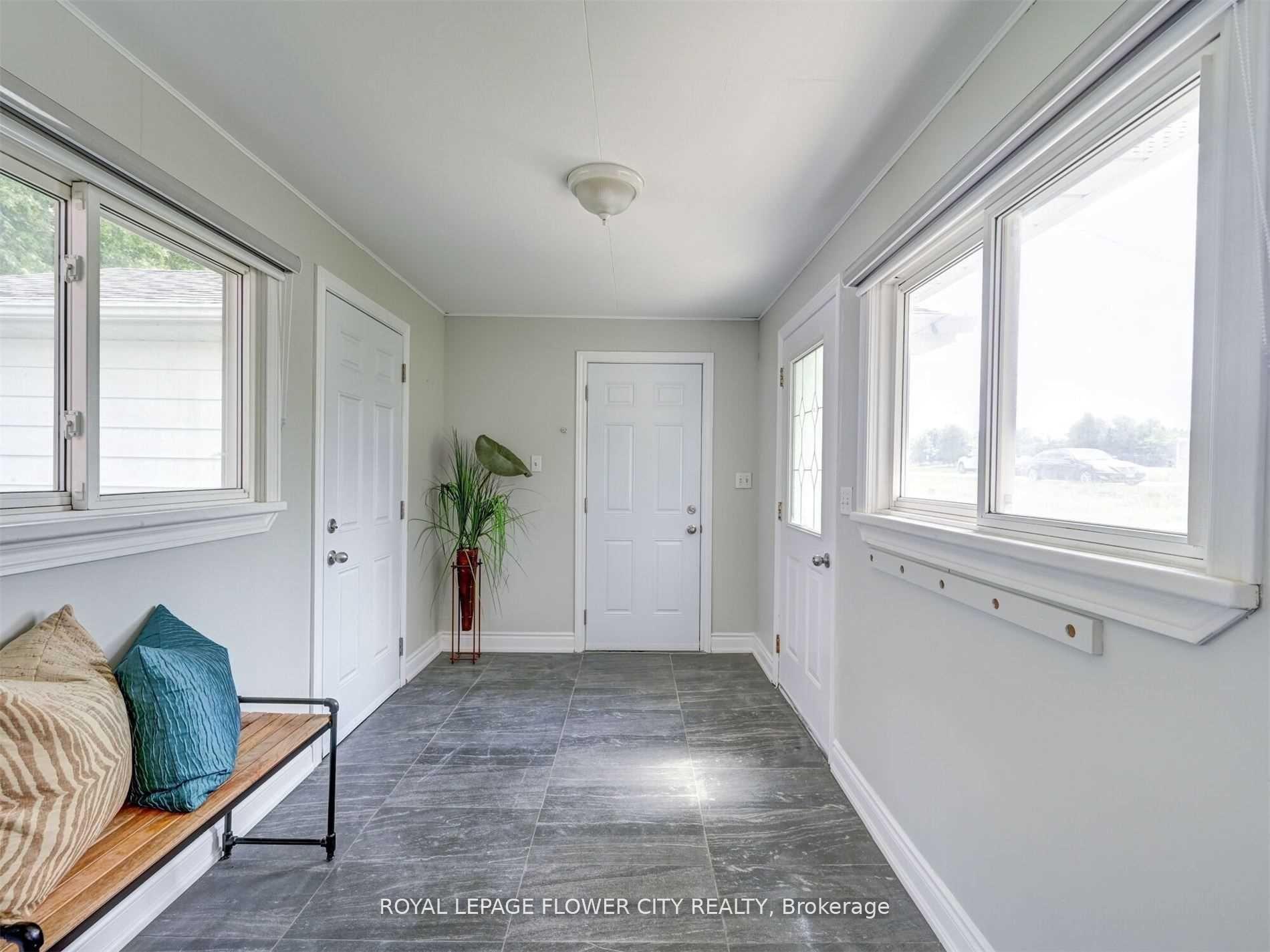 Photo 5 of 5263 Trafalgar Road, Erin, Rural Erin — HOMEH