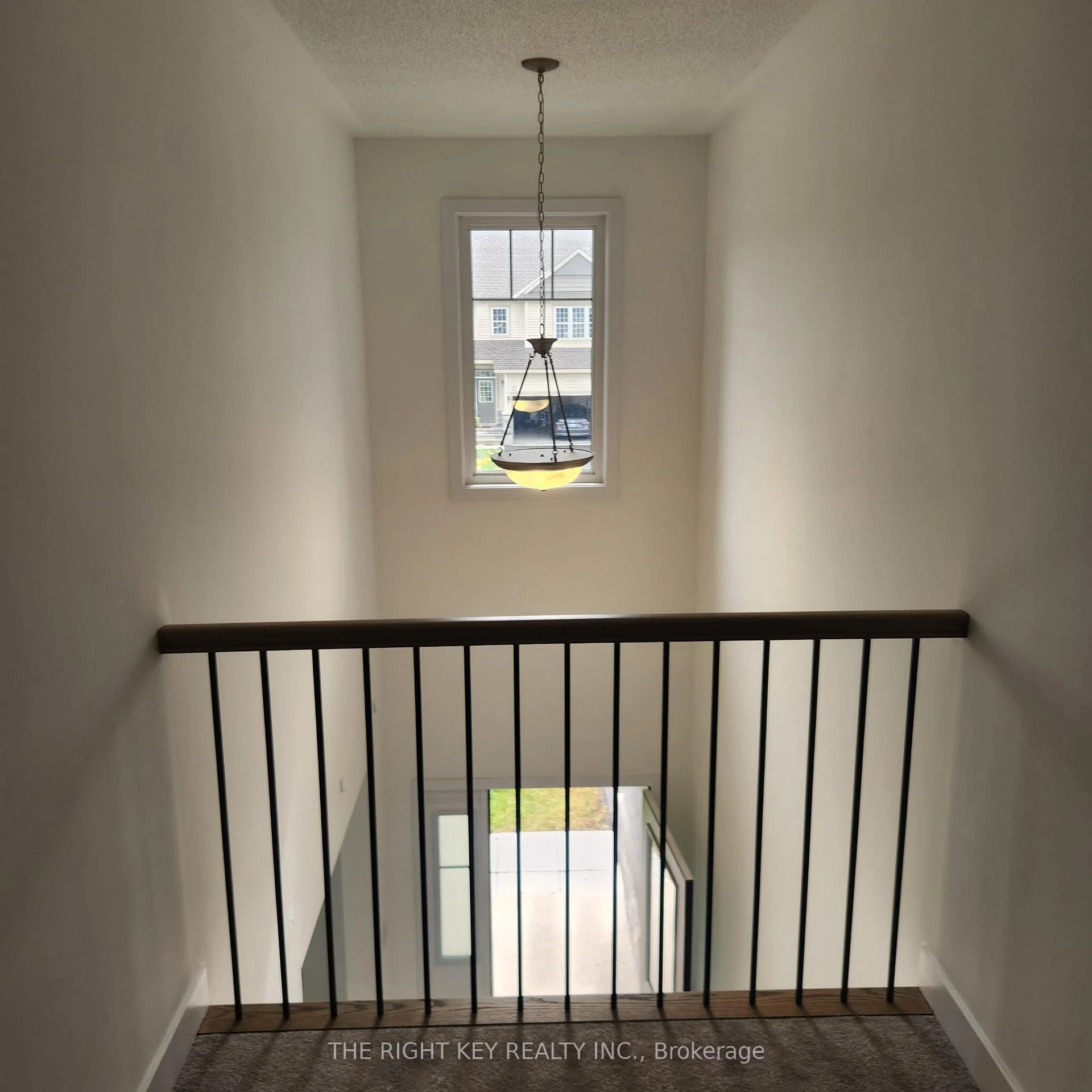 Photo 24 of 32 Dun Skipper Drive, Ottawa, Blossom Park/Kemp Park/Findlay Creek — HOMEH