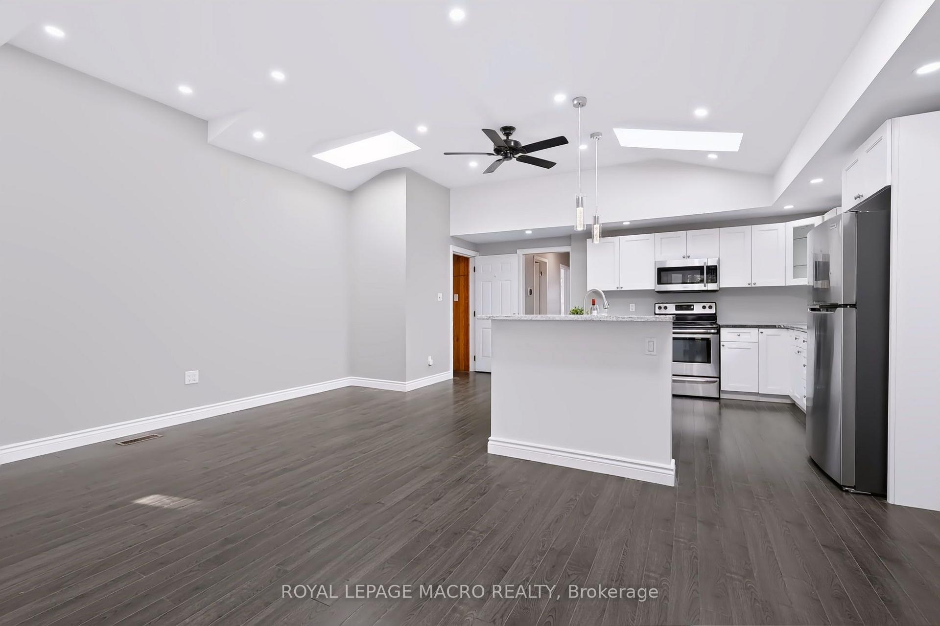 Photo 4 of 15 Clearwater Drive, Hamilton, Rolston — HOMEH