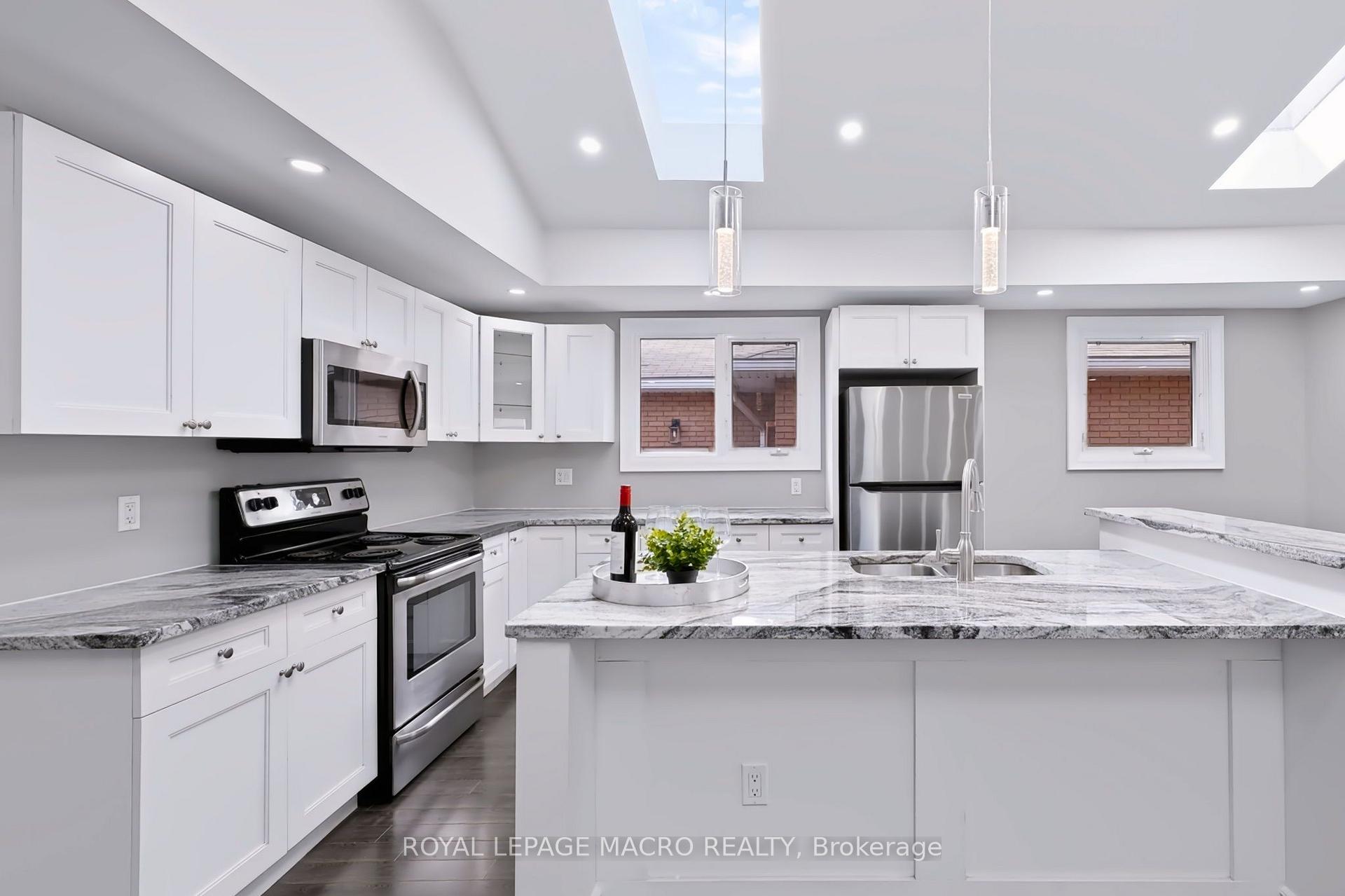 Photo 8 of 15 Clearwater Drive, Hamilton, Rolston — HOMEH