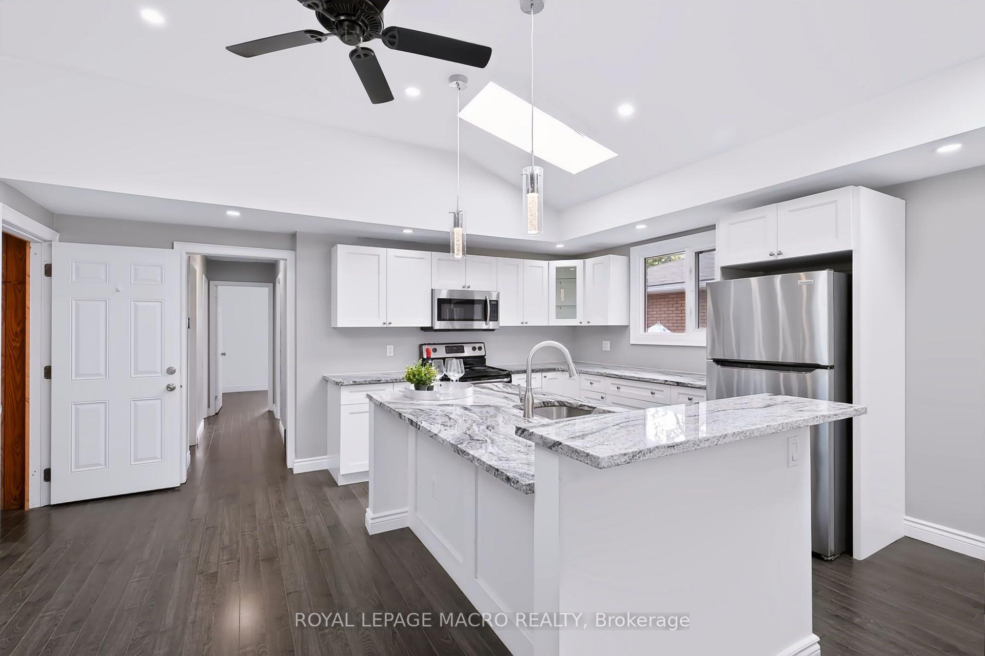 Photo 10 of 15 Clearwater Drive, Hamilton, Rolston — HOMEH